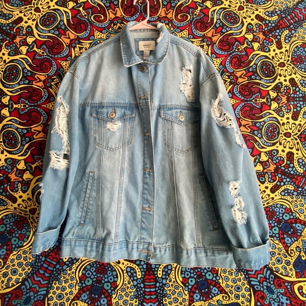 L Forever 21 oversized distressed Jean Jacket